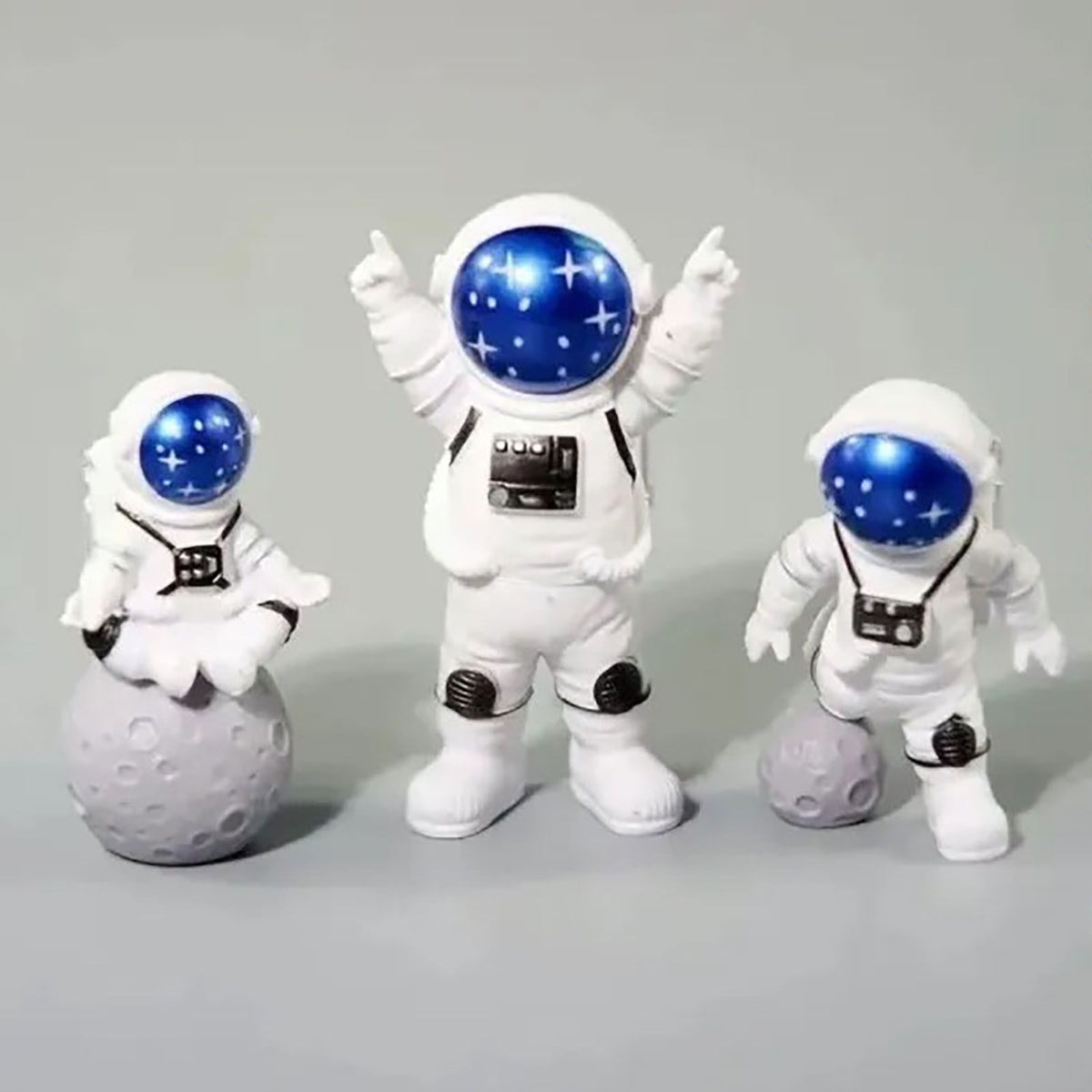 3 Piece Astronaut Figurines Cute Nordic Style PVC Spaceman Desk Decor for Cake Decoration Kids Room Bedroom Bookshelf