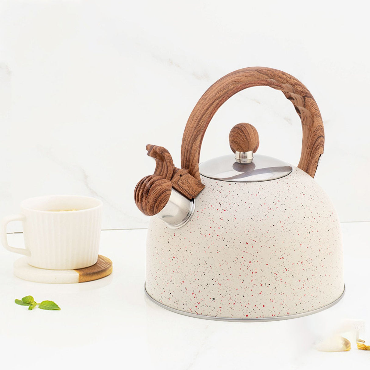 2.5L Whistling Tea Kettle Stovetop Food Grade Stainless Steel Tea Pots for Kitchen Hotel