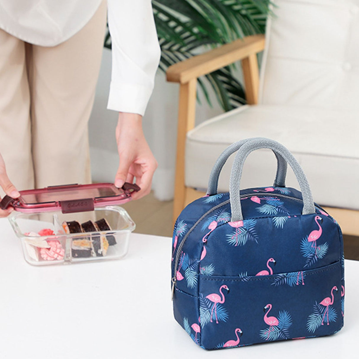 Insulated Lunch Bag Large Capacity Flamingo Pattern Portable Thickened Zipper Lunch Bag for School Work Navy Blue Flamingo