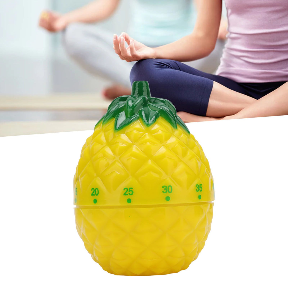 Kitchen Timer Fruit Shape Cute Style Plastic Material 6.4x6.4x8.7cm Compact Mechanical Timer for Home