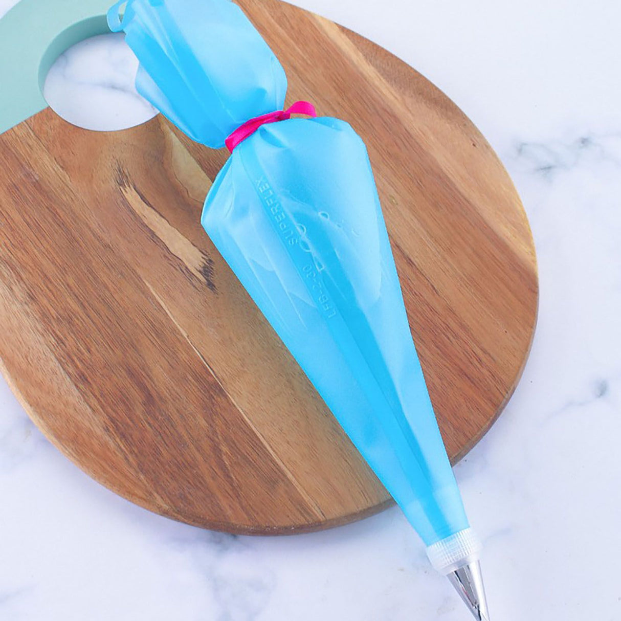 Piping Bags and Tips Set Cake Decorating Supplies for Baking TPU Pastry Bags Stainless Steel Tips Blue