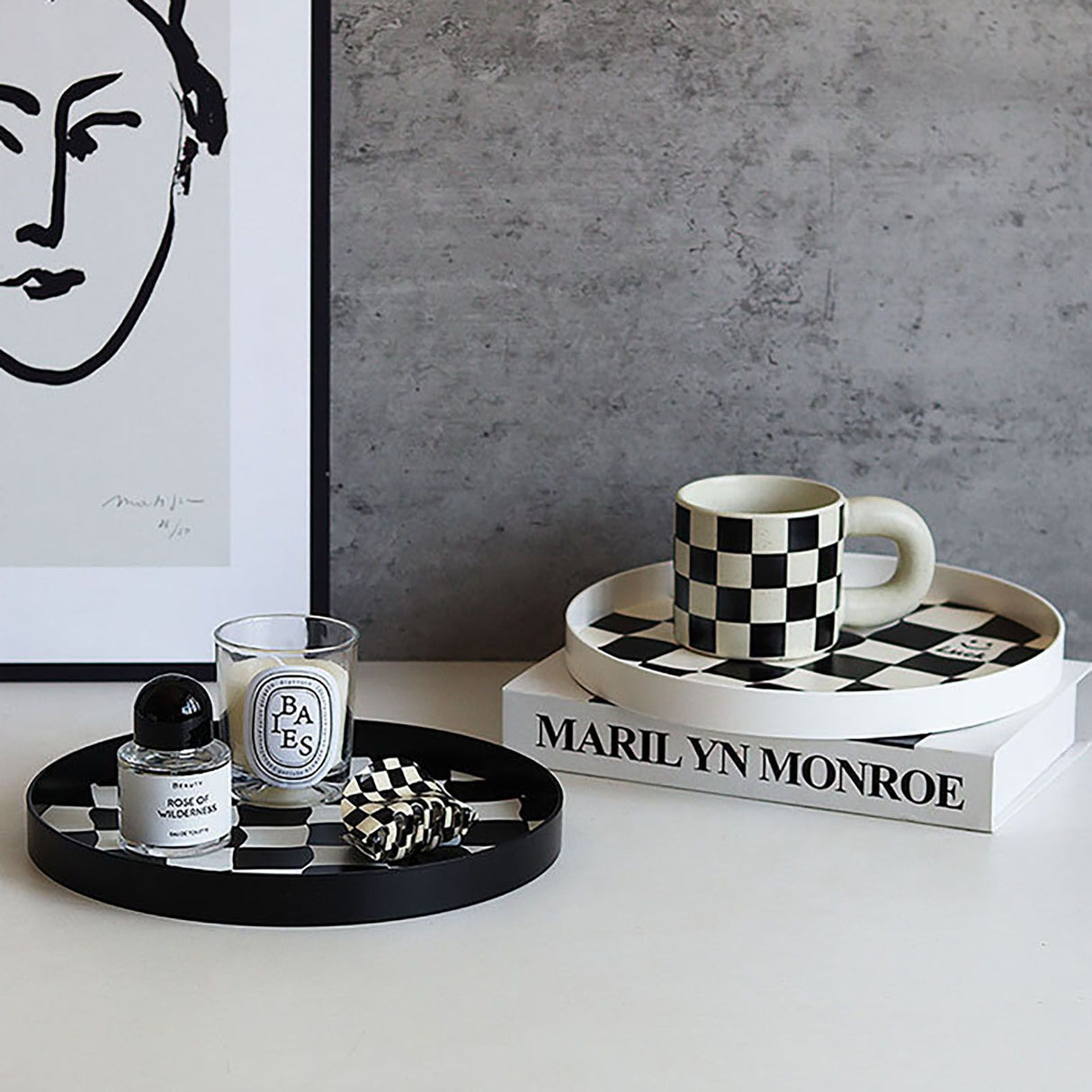 Round Storage Organizer Tray Checkerboard Design Plate Container Tray for Fruit Perfume Jewelry White, Small