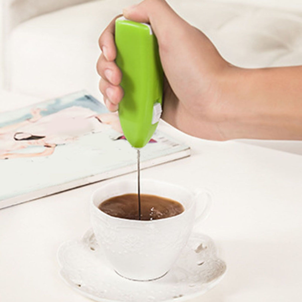 Cordless Electric Hand Mixer Battery Powered Small Plastic Metal Household Hand Mixer for Home Hotel Green