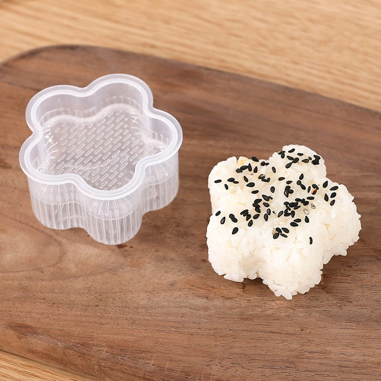 7Pcs Sushi Ball Mold Cartoon Style Food Grade PP Easy Operation Widely Used Sushi Mold for Household Bar DIY