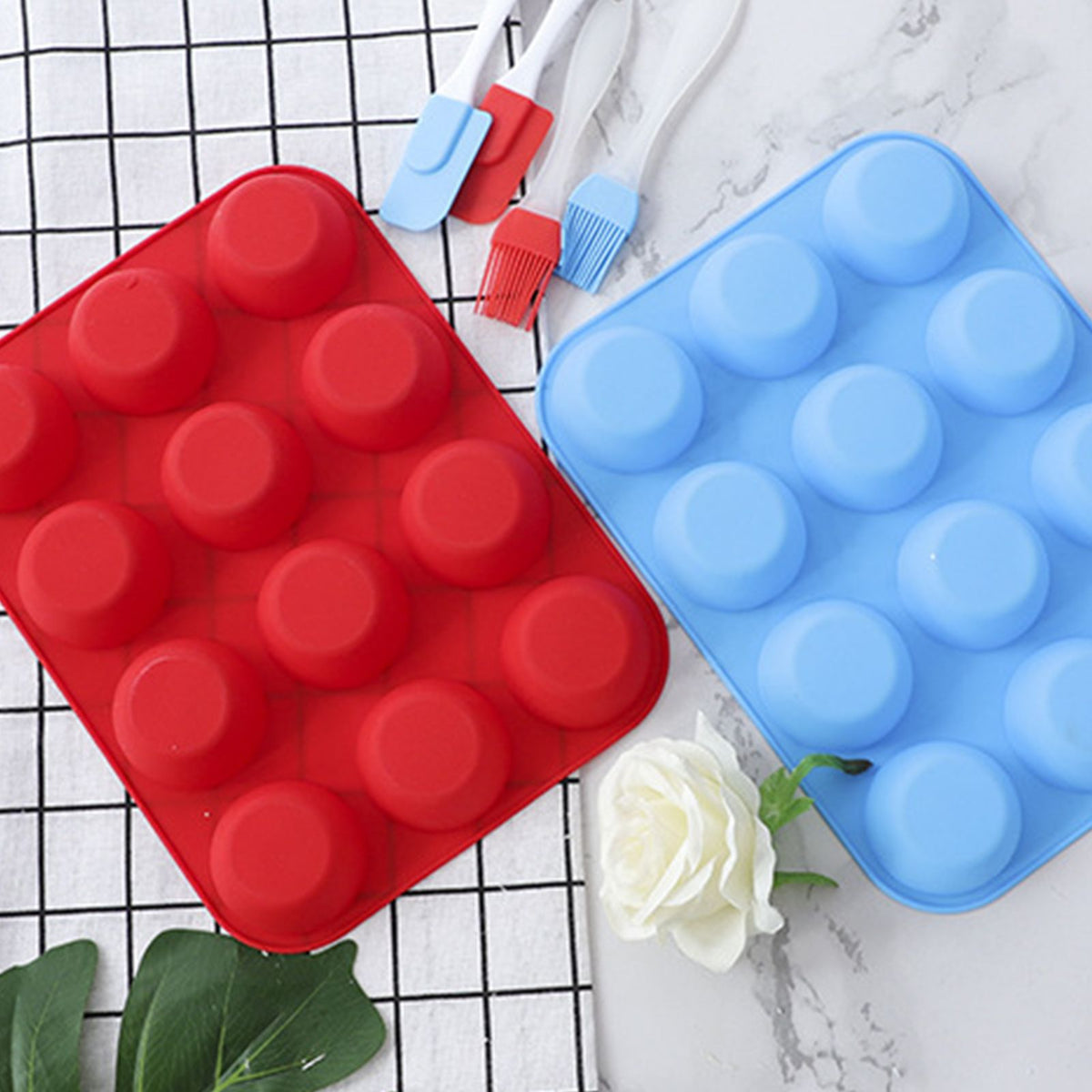 12 Cupcake Pan Soft Silicone Round Shape Easy Release Muffin Pan for Cupcake Muffin Gelatin Soap Candle Blue