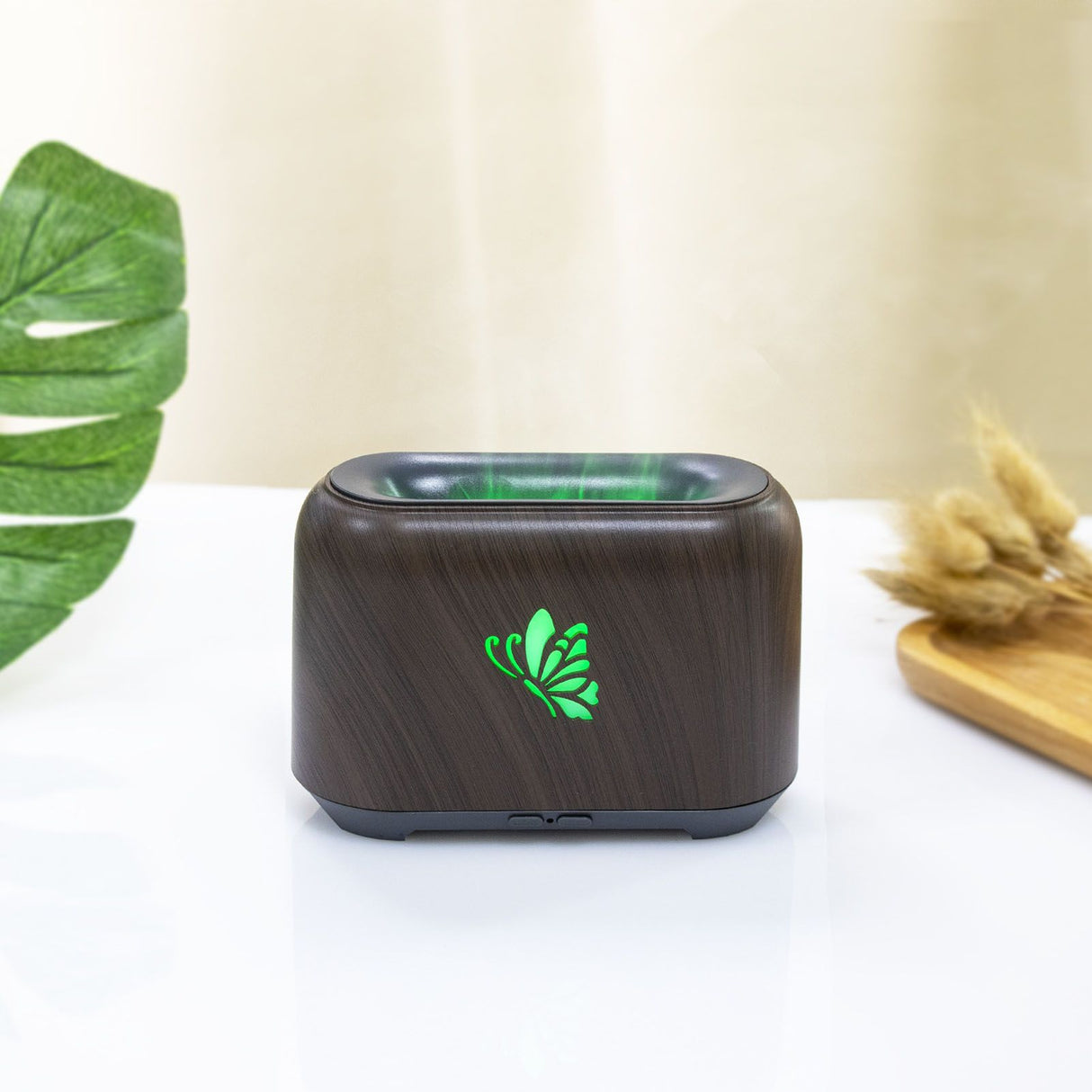 150ml Flame Diffuser Humidifier Prevents Dryness Silent Operation Wood Grain Humidifier with 7 Color Lights for Bedroom Office Deep Grain