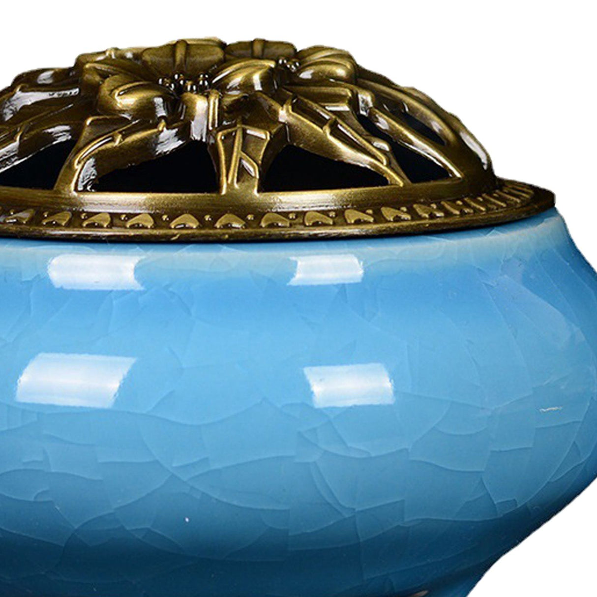 Sky Blue Ceramic Incense Burner Household Indoor Ice Cracked Incense Burner with Lid