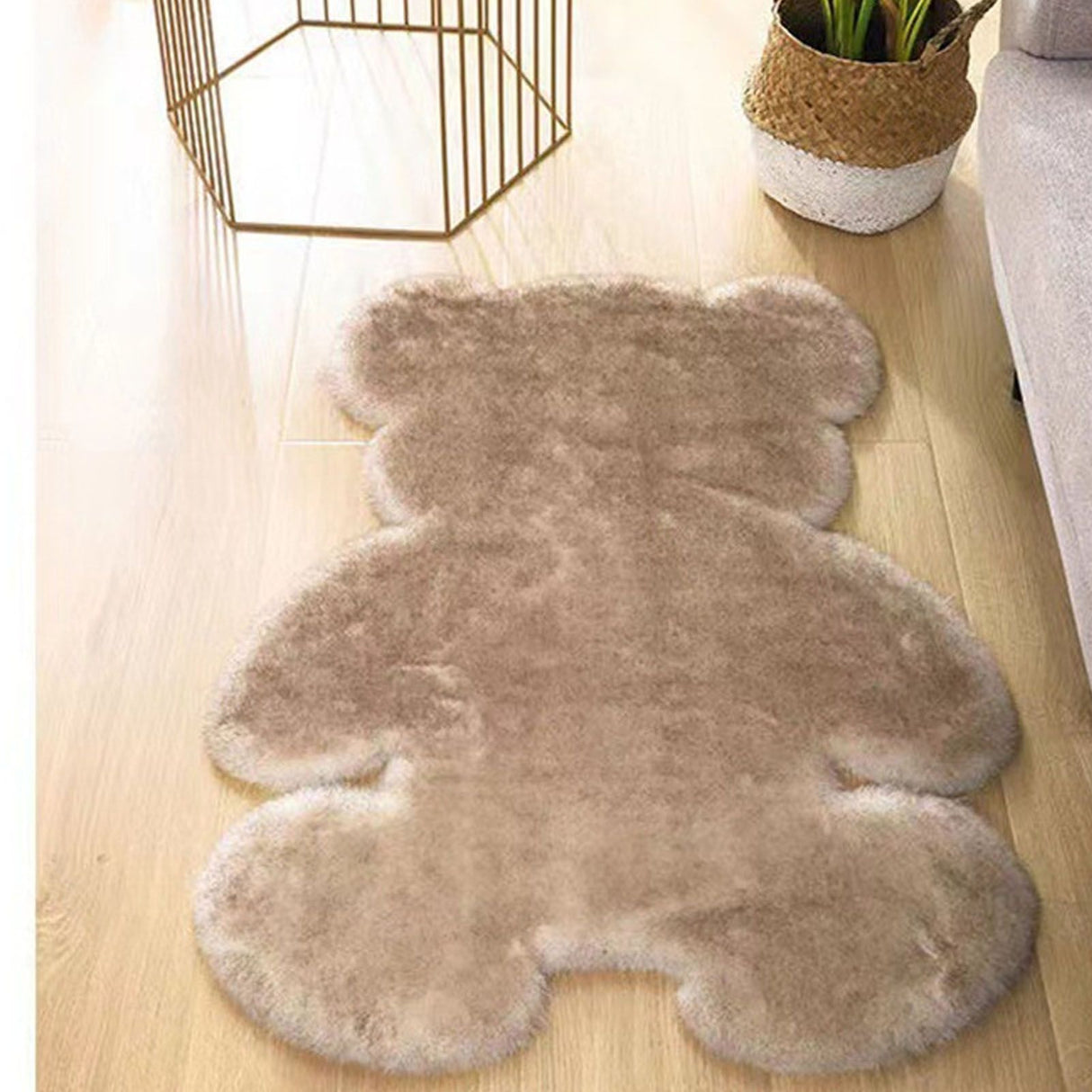 Cute Bedroom Rug Soft Bear Shaped Shaggy Floor Mat for Kids Teen Girls Room Floor Living Room Khaki 45x60