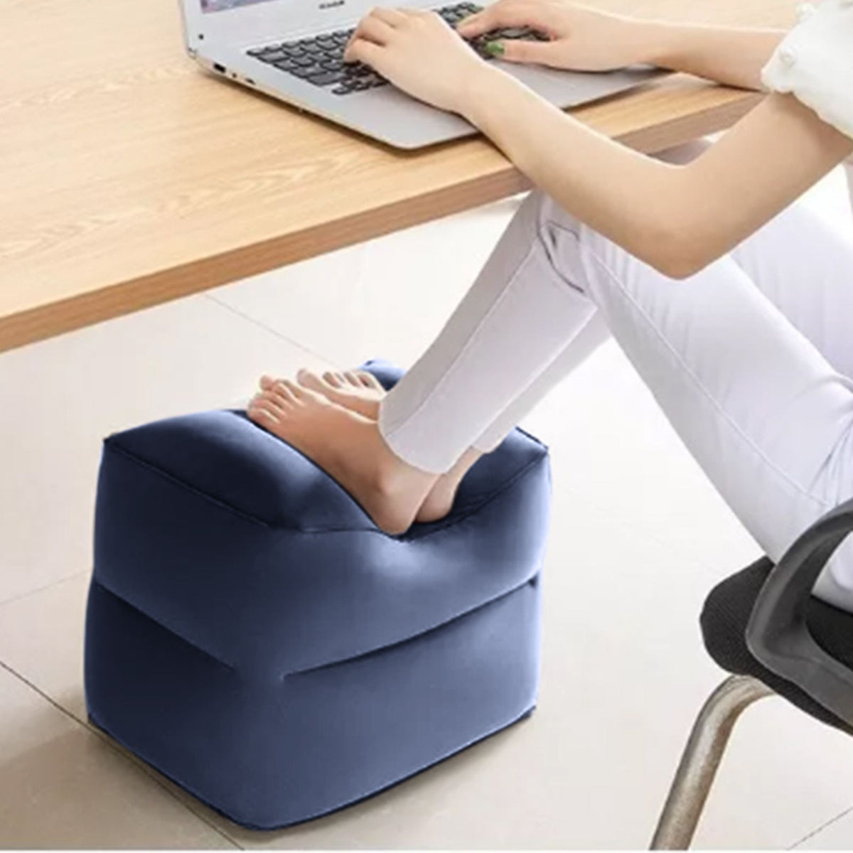 7pcs Inflatable Travel Foot Rest Pillow Height Adjustable 3 Layers Kids Airplane Bed for Airplane Car Bus Travel Navy Blue