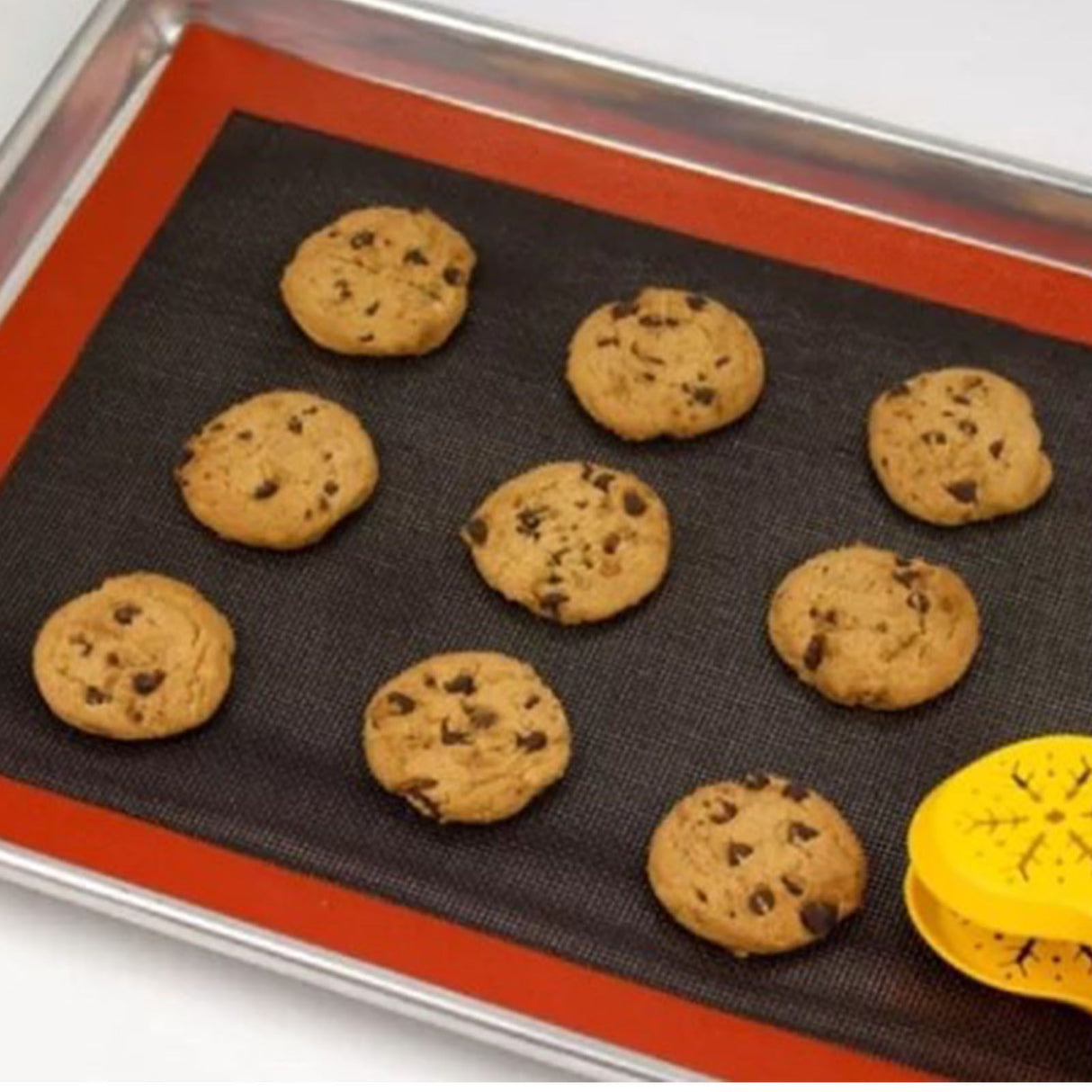 2 Pcs Perforated Silicone Fiberglass Mat 30x40cm Biscuit Baking Pastry Baking Pan Mat Oven Liner Pad