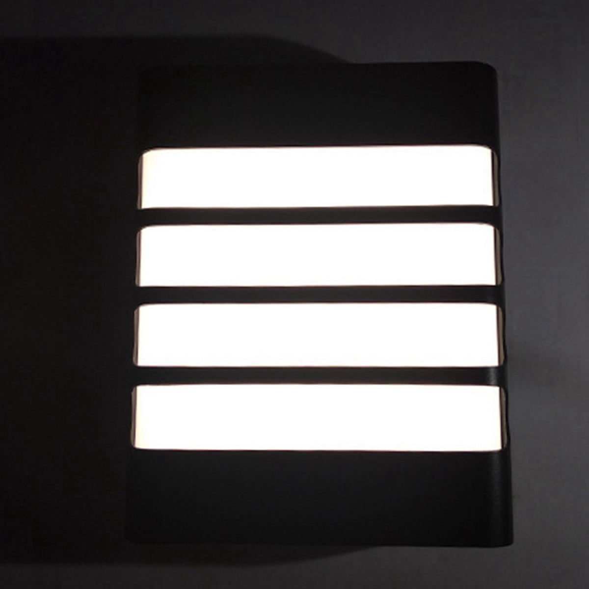 Patio Wall Light Plastic Housing Waterproof Low Power Consumption LED 6500K Wall Mounted Lamp