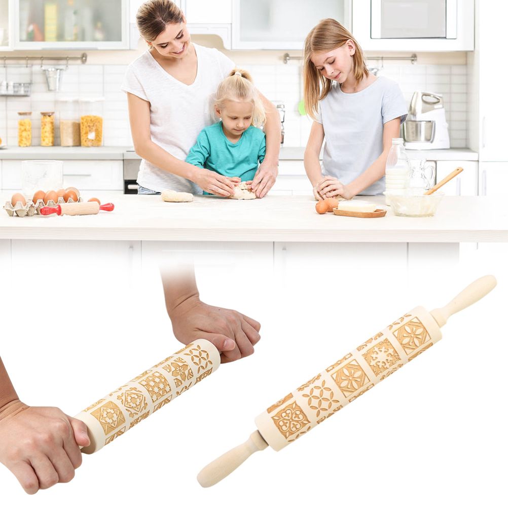 Christmas Engraved Rolling Pin Wooden Embossing Rolling Dough Roller 20 Patterned Pastry Roller for Xmas Baking Embossed