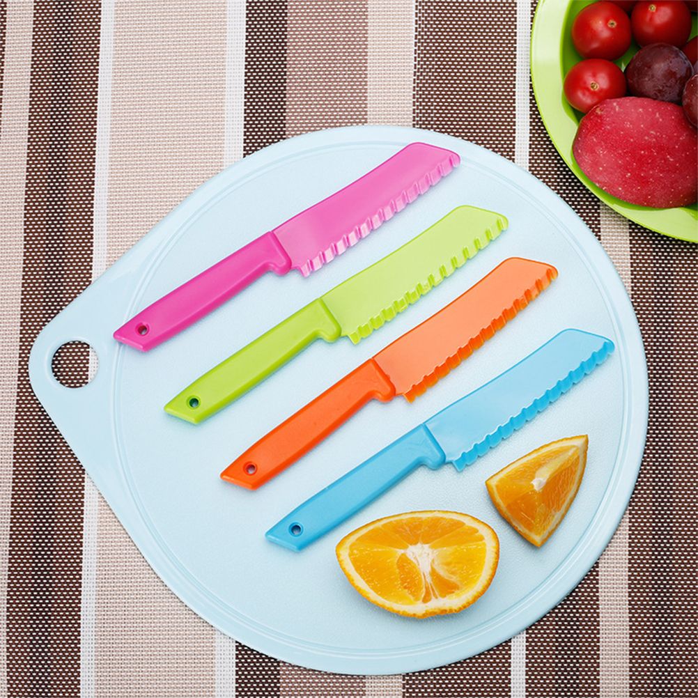 8Pcs / Set Kid Plastic Kitchen Cutter Set Children Safe Cooking Chef Nylon Cutter for Fruit Bread Cake Salad Lettuce Cutter