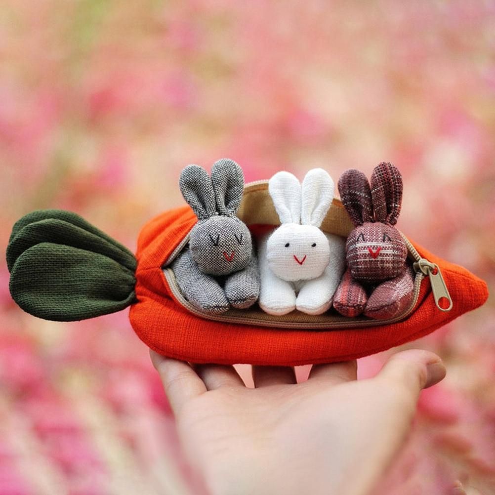 3 Bunnies in Carrot Purse Easter Cute 3D Carrot Coin Purse with Zipper Doll Toy Decoration Wallet Birthday Gifts for Kids and Adults