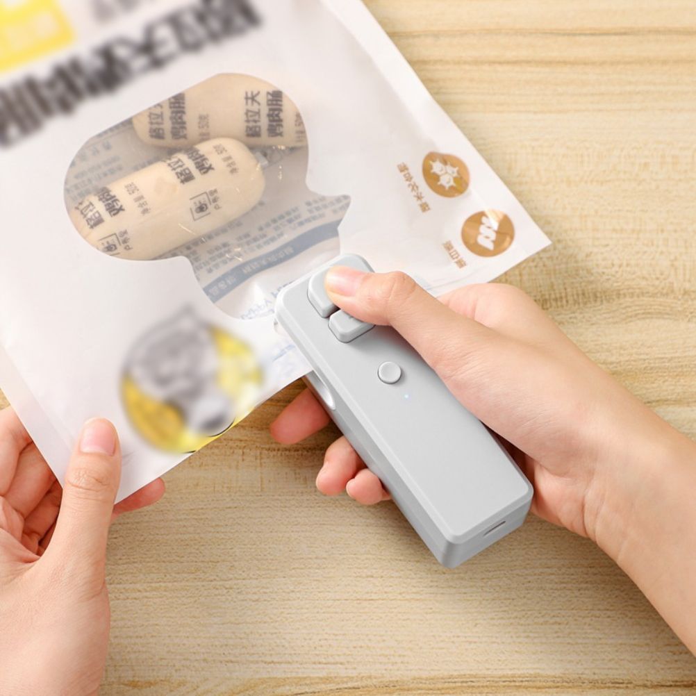 Mini Bag Sealer Rechargeable Heat Sealer Food Bag Sealer for Food Storage Portable 2 in 1 Sealer and Cutter for Plastic Bags