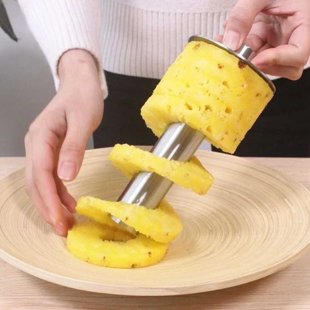 Kitchen Pineapple Corer and Slicing Tool Stainless Steel Pineapple Cutter with Forks for Easy Core Removal Slicing