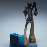 Hip Hop Elements Sculpture Artist Statue DJ Break Dance Modeling Resin Sculpture - 45-Degree Angle