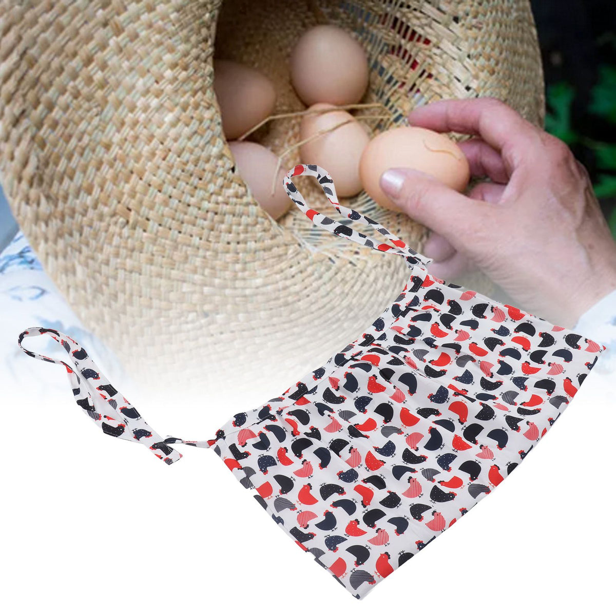 Garden Apron Waterproof Adjustable Waistband Hands Free Fruit Harvesting Apron for Weeding Vegetable Gathering