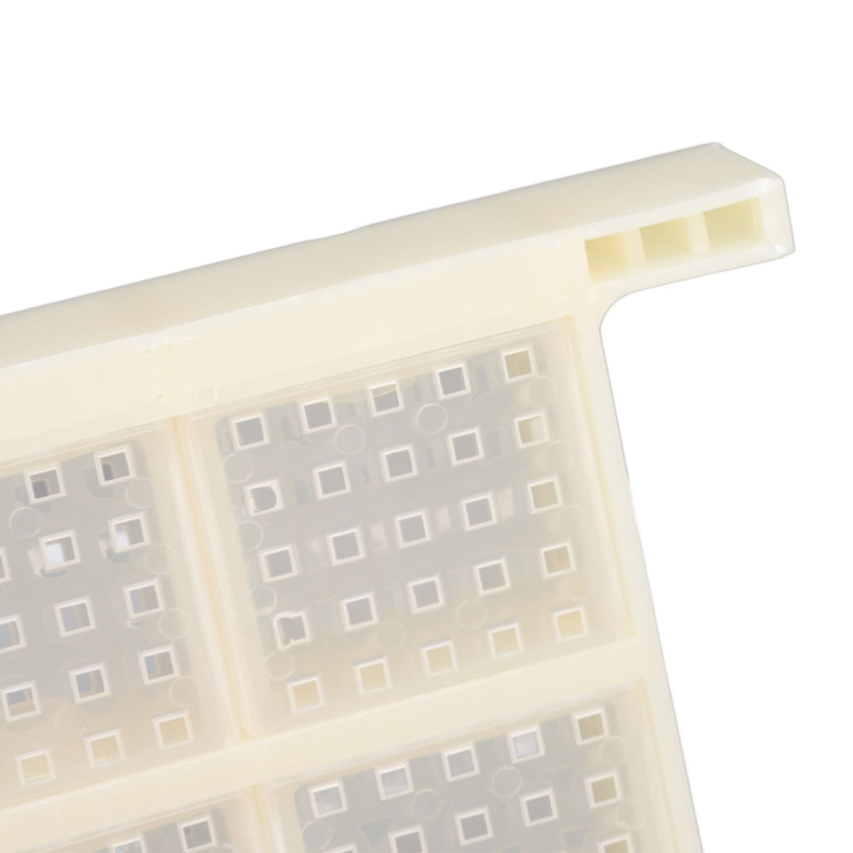 Queen Bee Storage Device Multifunctional Plastic Bee Storage Cage for Queen Rearing