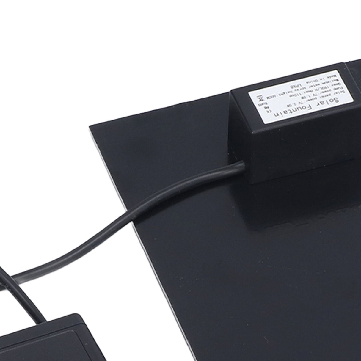 Solar Fountain Multifunctional Solar Powered Floating Fountain for Birdbath Pond Pool Fish Tank 7V 2.5W