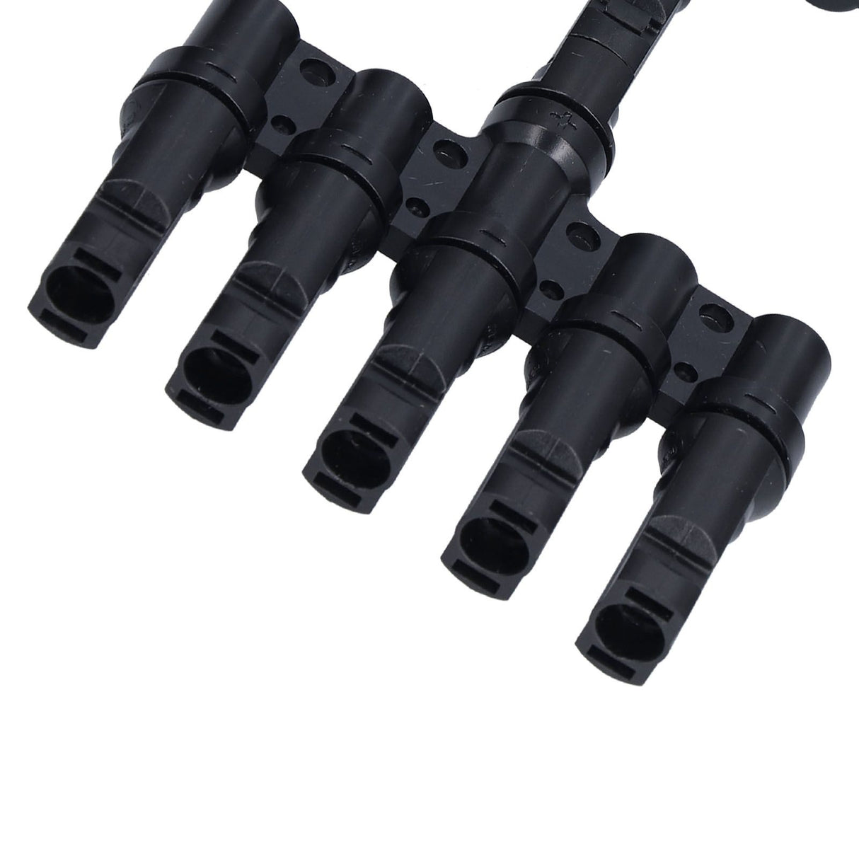 1 to 5 Branch Connector 5 Way Solar Panel Cable Branch Connector IP67 Waterproof Male Female Connector