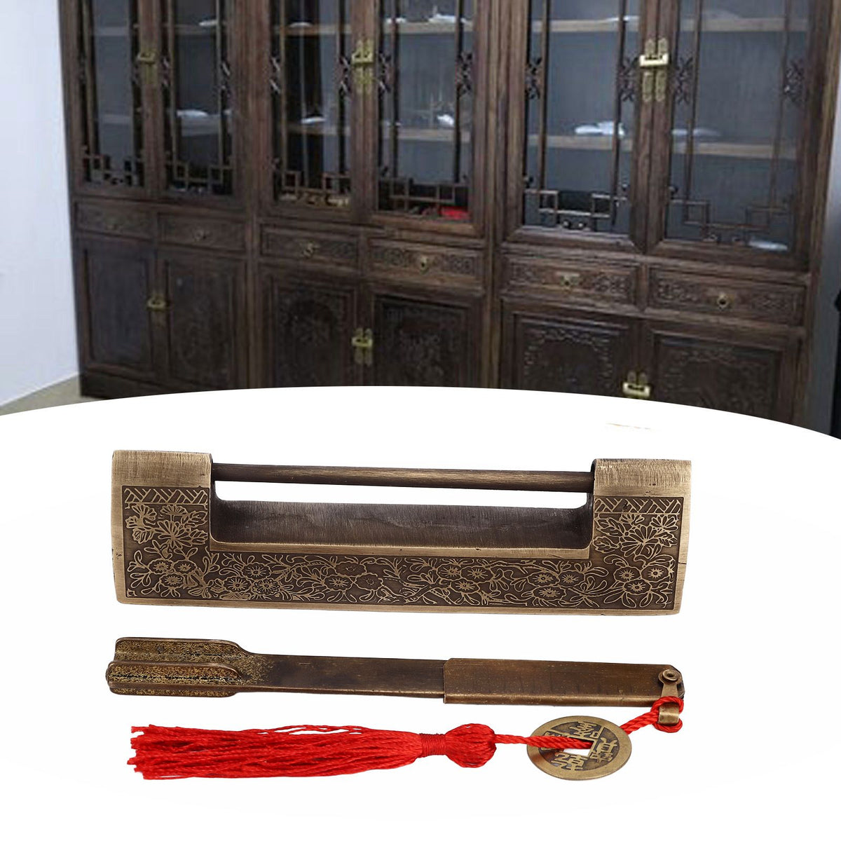 Chinese Antique Lock Retro Spacing 9cm/3.5in Classic Pattern Brass Horizontal Padlock Lock for Gift Boxes Cabinets