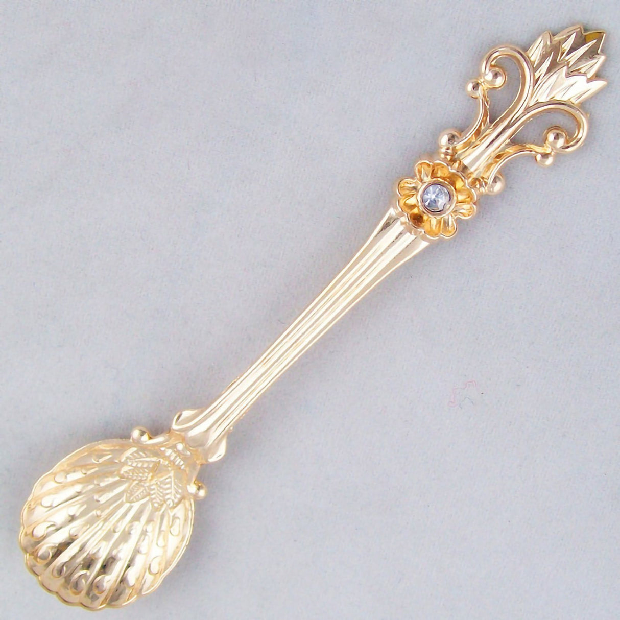 4Pcs Coffee Spoons Set Vintage Aluminum Alloy Dessert Spoons with Orris Pattern for Home Kitchen Use