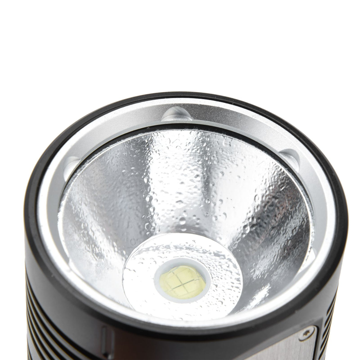 Strong Light Flashlight Digital Display Rainproof Rechargeable Flashlight for Camping Emergency Lighting Work