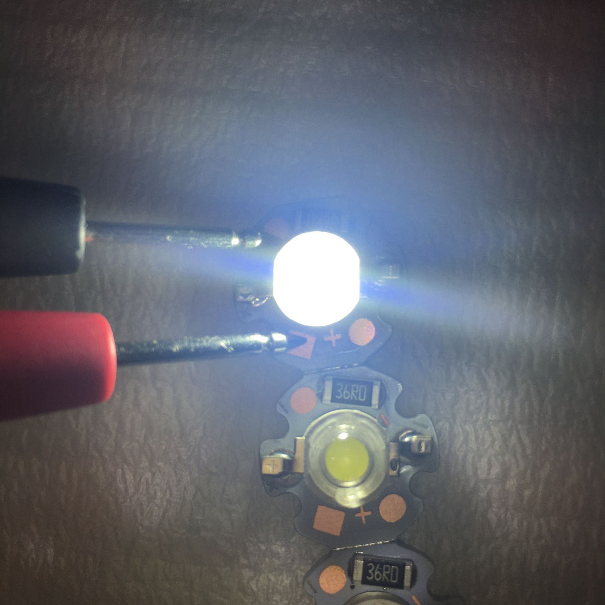 LED Chip Bulb High Brightness Energy Saving DIY Lamp Beads with Aluminum Plate for 1W 12V Headlights Cabinet LightsWhite Light