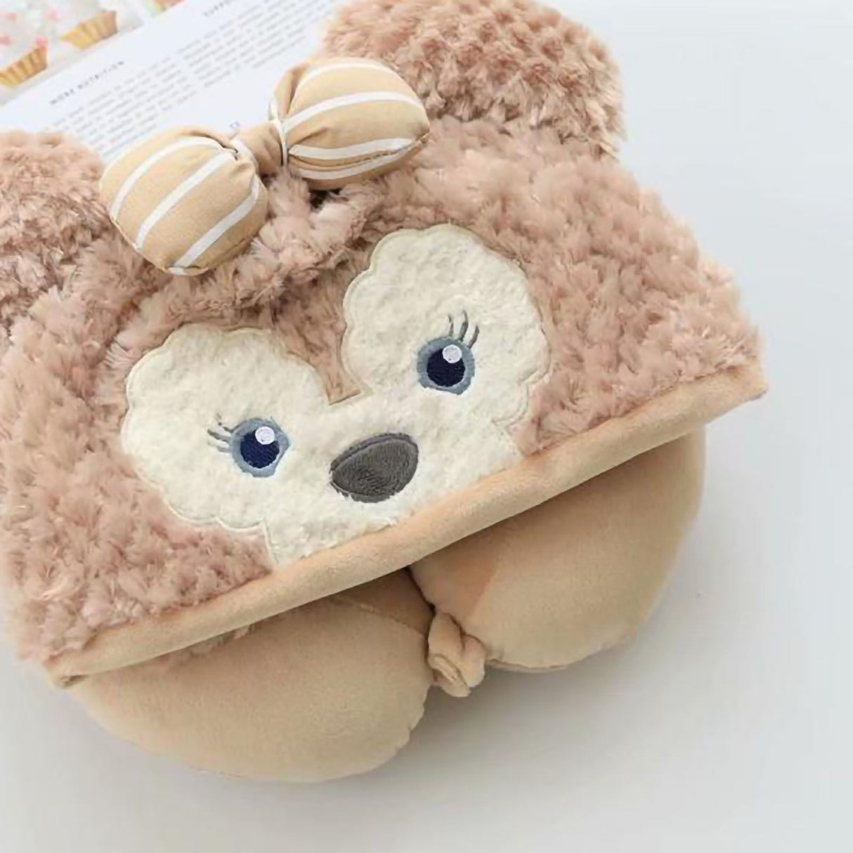 Hooded U Shaped Pillow Cute Cartoon Travel PP Cotton U Shaped Neck Pillow for Airplane Seat Khaki Bear