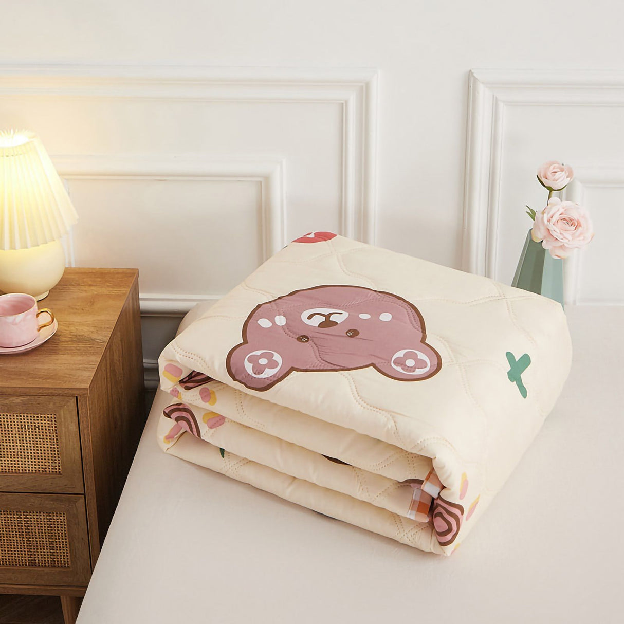 Summer Air Conditioner Quilt Machine Washable Soft Breathable Portable Air Conditioner Blanket Summer Comforter Cute Bear 150x200cm