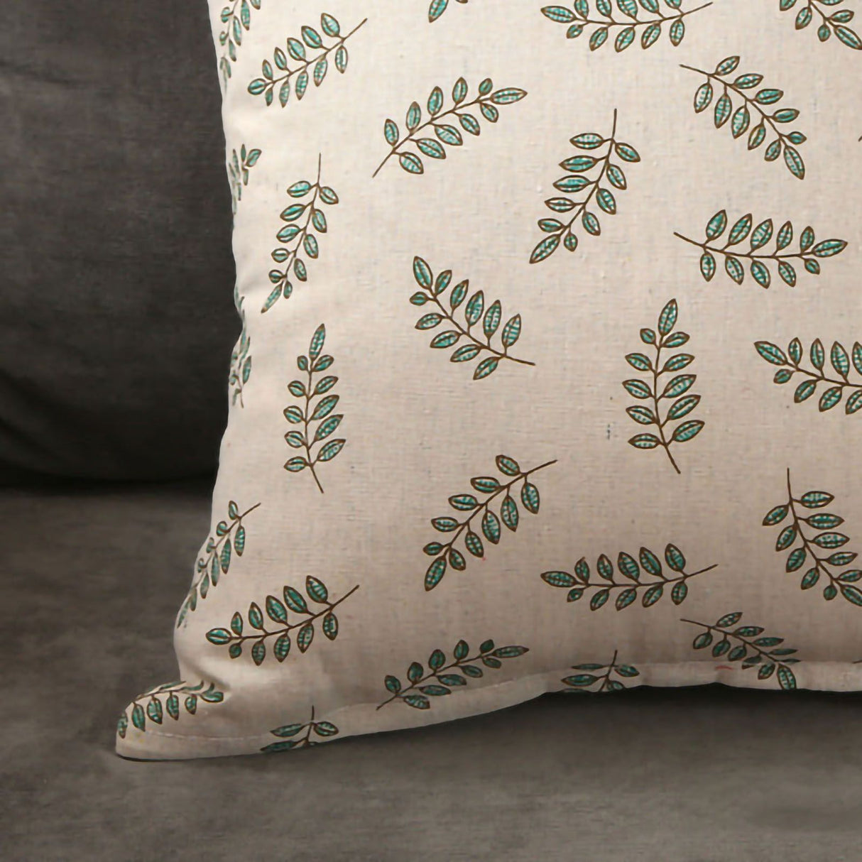 Home Pillow Case Sofa Cushion Accessories Linen Nordic Style Daily Use Home Textiles Small Green Leaves 45x45