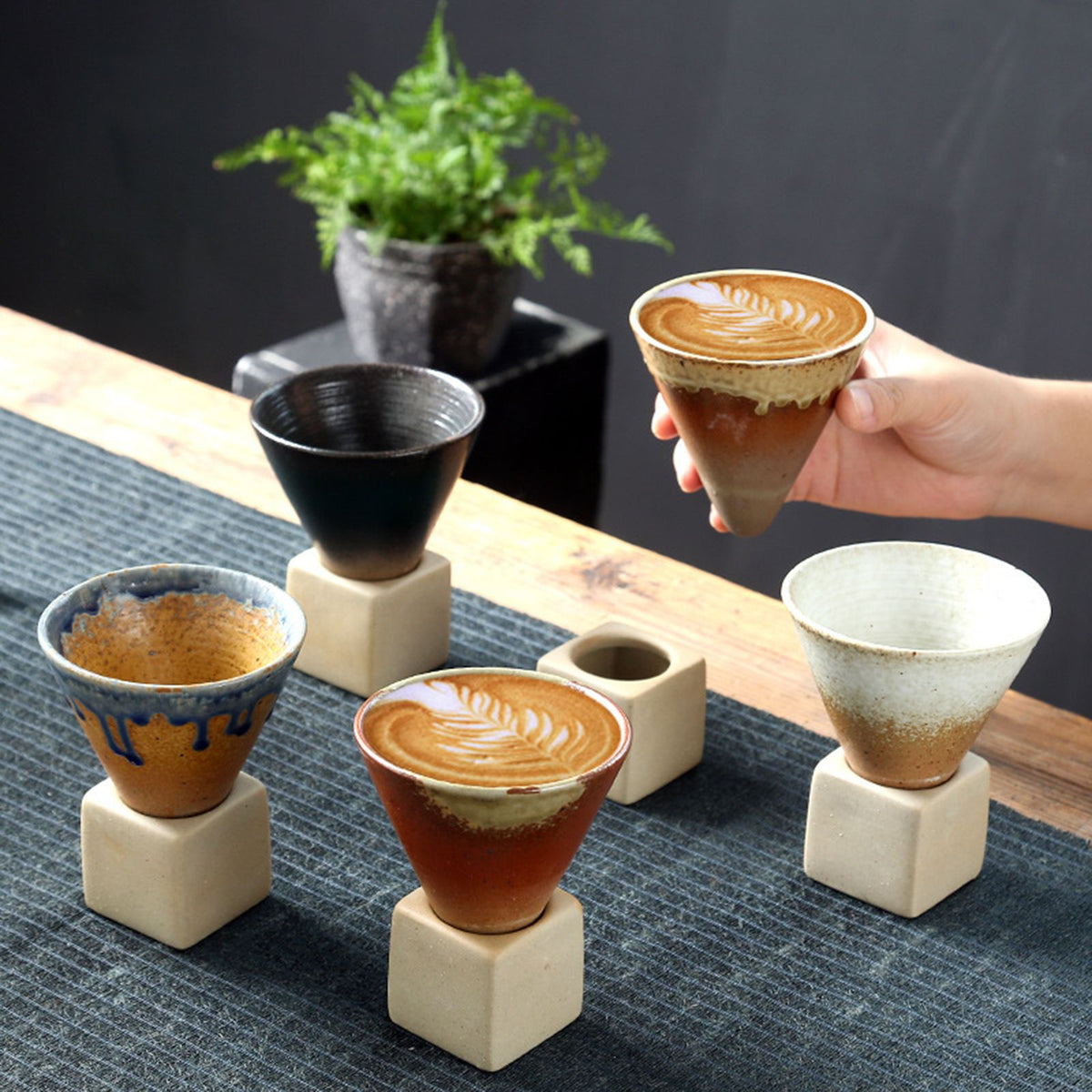 200mL Japanese Pottery Mug Coffee Mug Latte Cup with Base Ceramic Mug