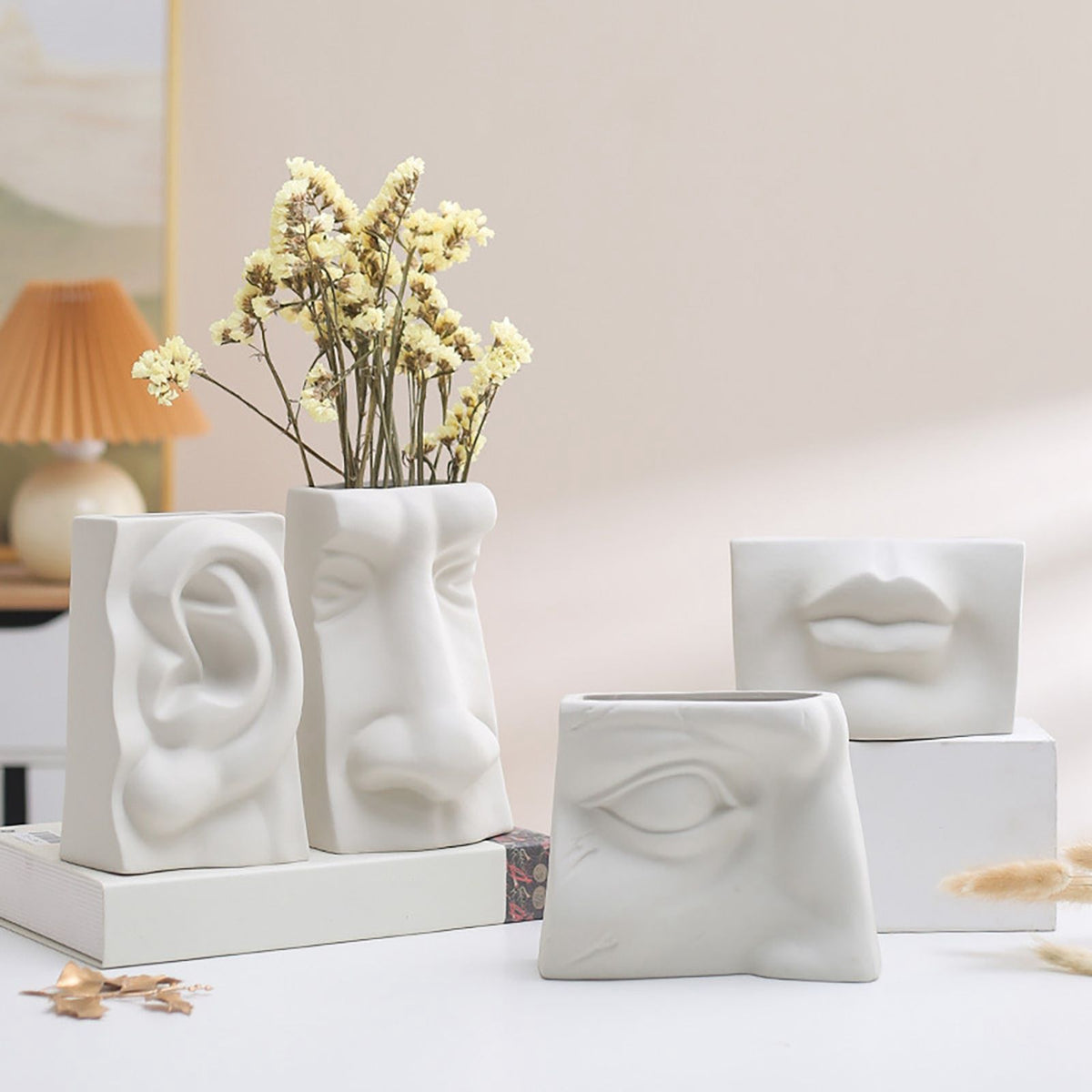 Ceramic Flower Vase Human Face Vase Minimalist Decorative Hydroponic Flower Arrangement Container