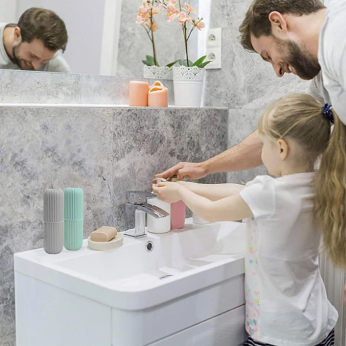 Toothbrush Cup Case Multifunctional Portable Plastic Toothbrush Toothpaste Case Box for Travel Camping Gray