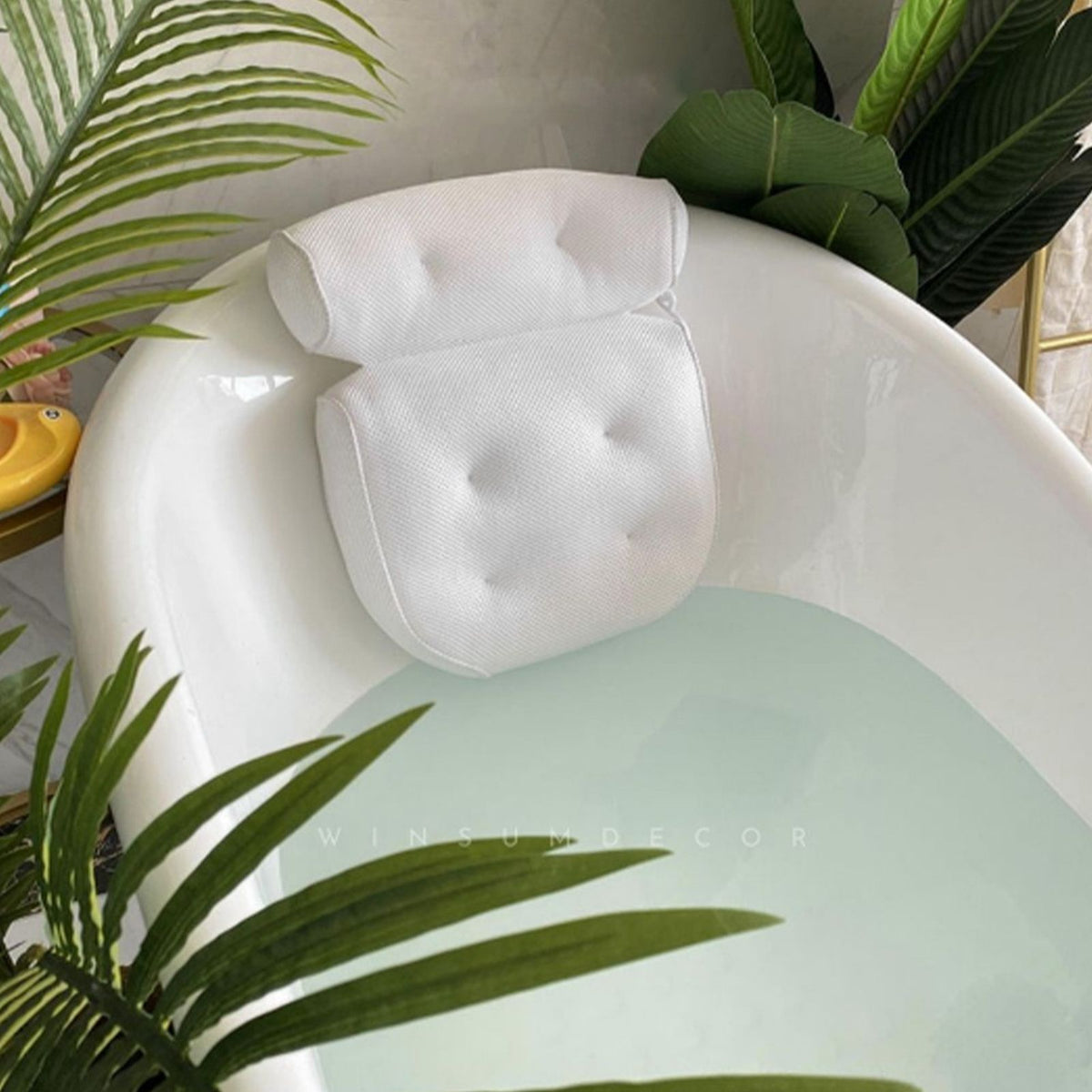 Bath Pillow 3D Mesh Fabric Soft Bathtub Pillow with Suction Cups Spa Bathtub Cushion for Back Neck Support Rest White