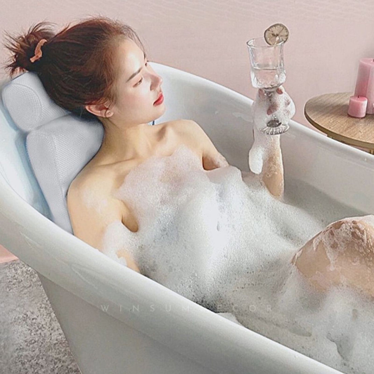 Bath Pillow 3D Mesh Fabric Soft Bathtub Pillow with Suction Cups Spa Bathtub Cushion for Back Neck Support Rest White