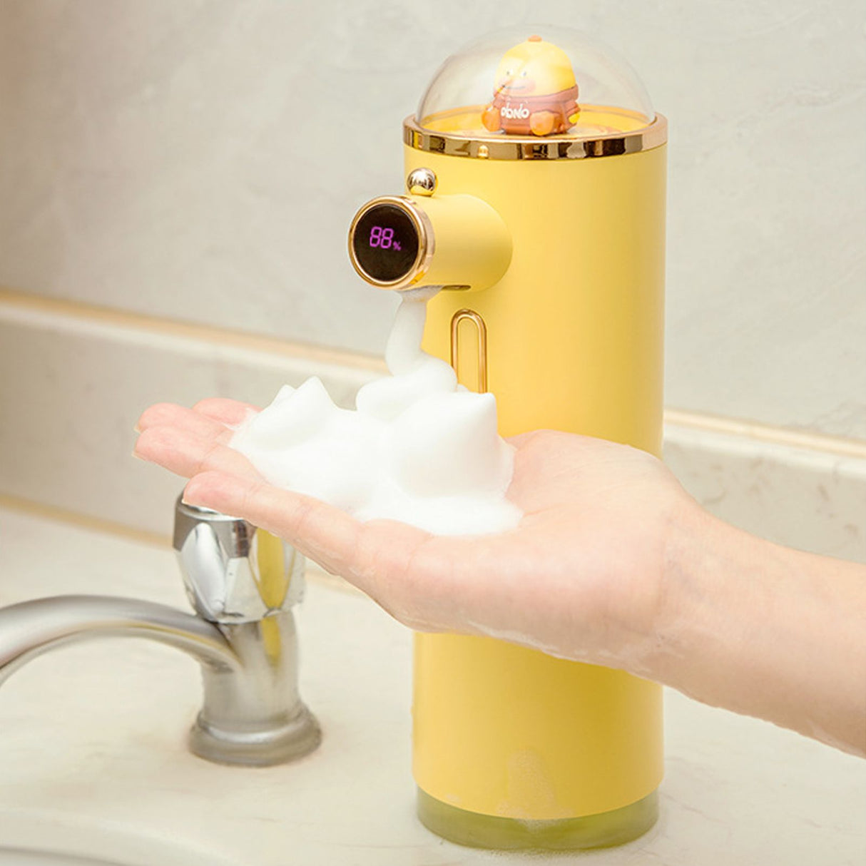Automatic Foam Soap Dispenser Cute Intelligent Infrared Sensor Waterproof Rechargeable Touchless Automatic Soap Dispenser Yellow