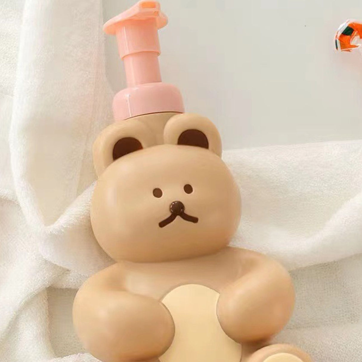 Foam Pump Bottle Cute Bear Shape Large Capacity Foaming Soap Dispenser Bottle for Facial Wash Body Wash Hand Soap Milk Tea Color