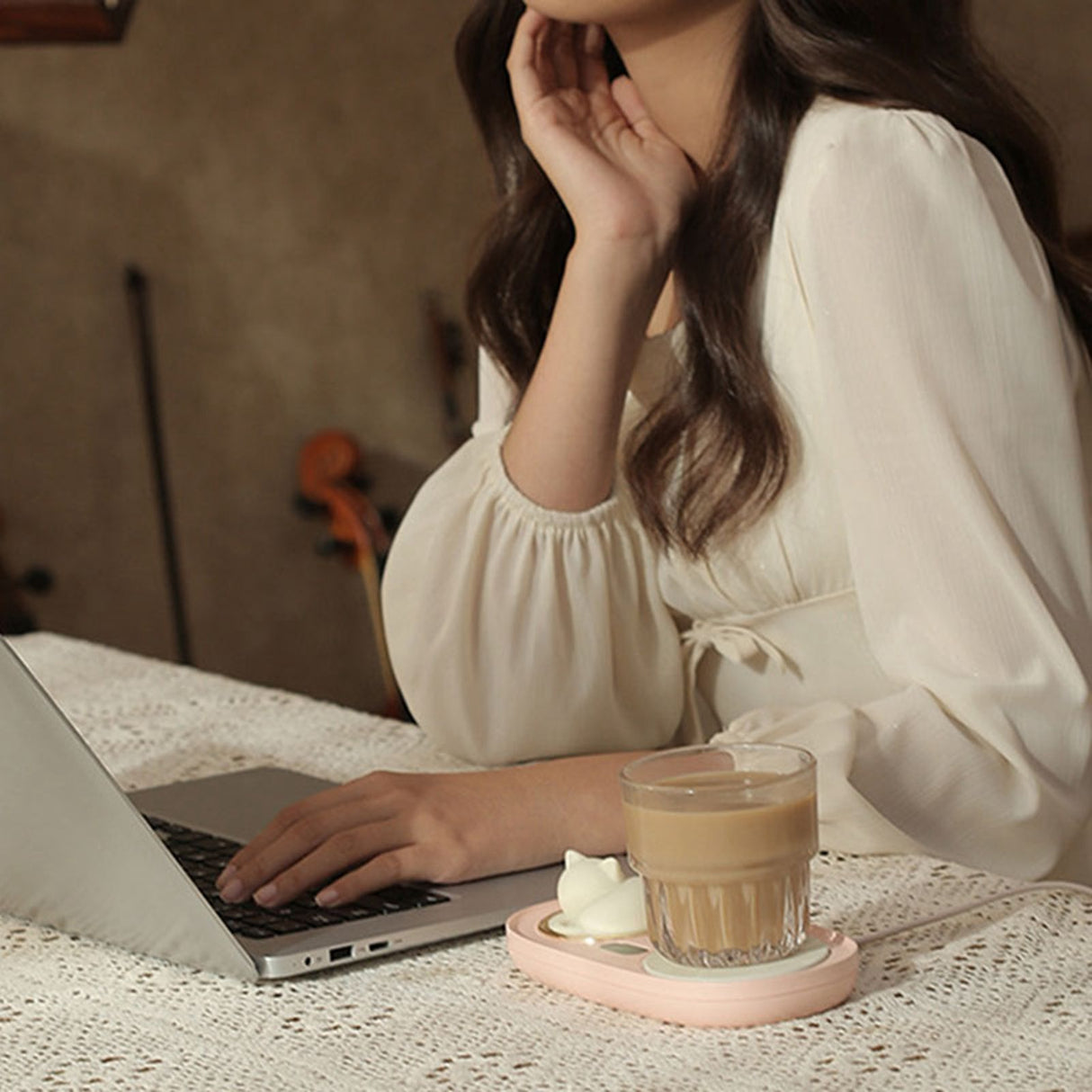 Intelligent Mug Warmer Coaster 55 Degrees Celsius Constant Temperature Cup Heating Mat Pad for Working Pink