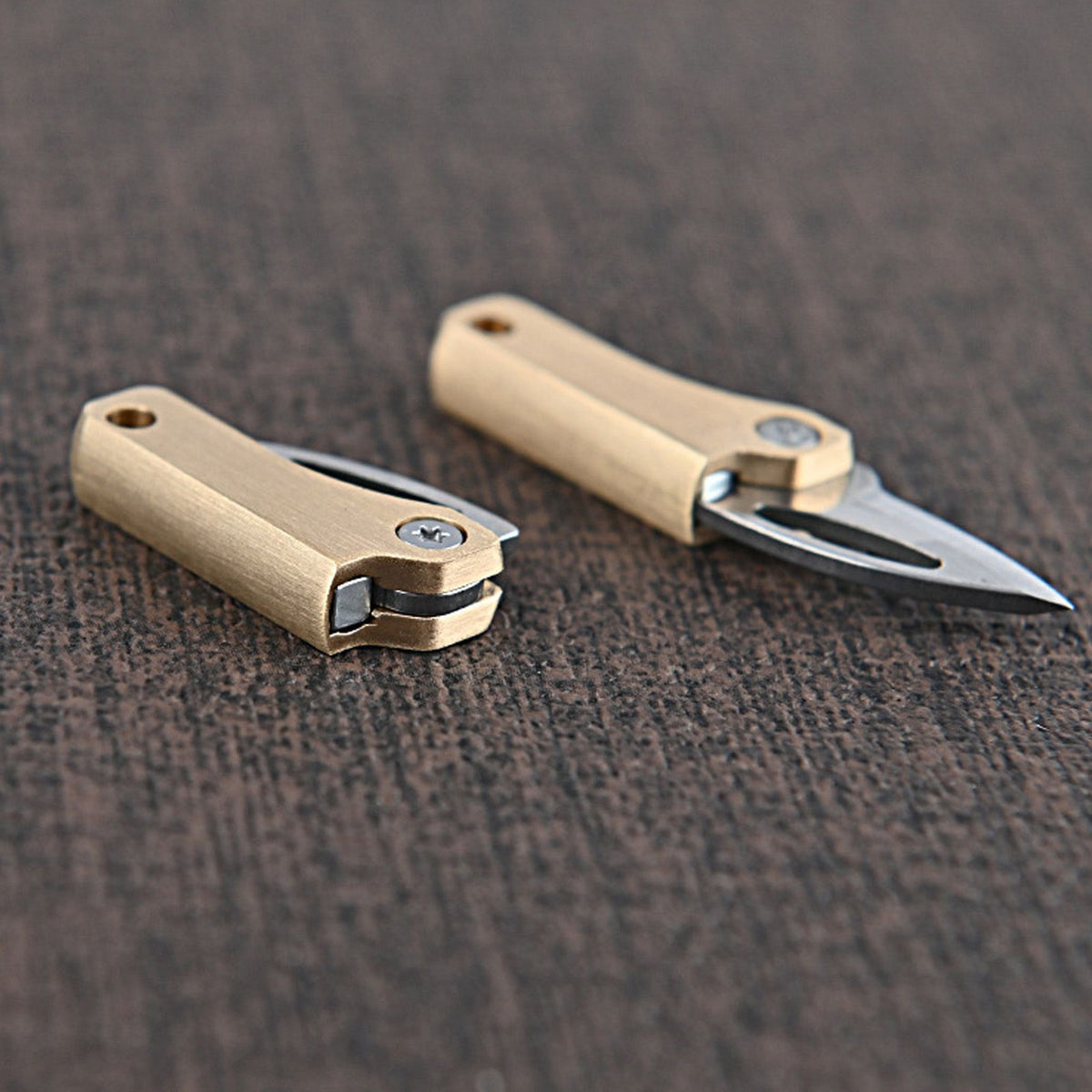 Mini Folding Knife Brass Handle Stainless Steel Blade Mini Magnetic Pocket Knife Outdoor Keychain Pendant Knife