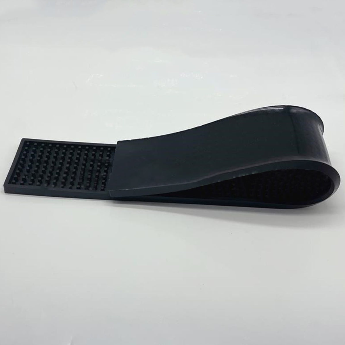 60x8x1CM Bar Rail Mat PVC Black Antiskid Bar Service Spill Mat for Coffee Hairdressing