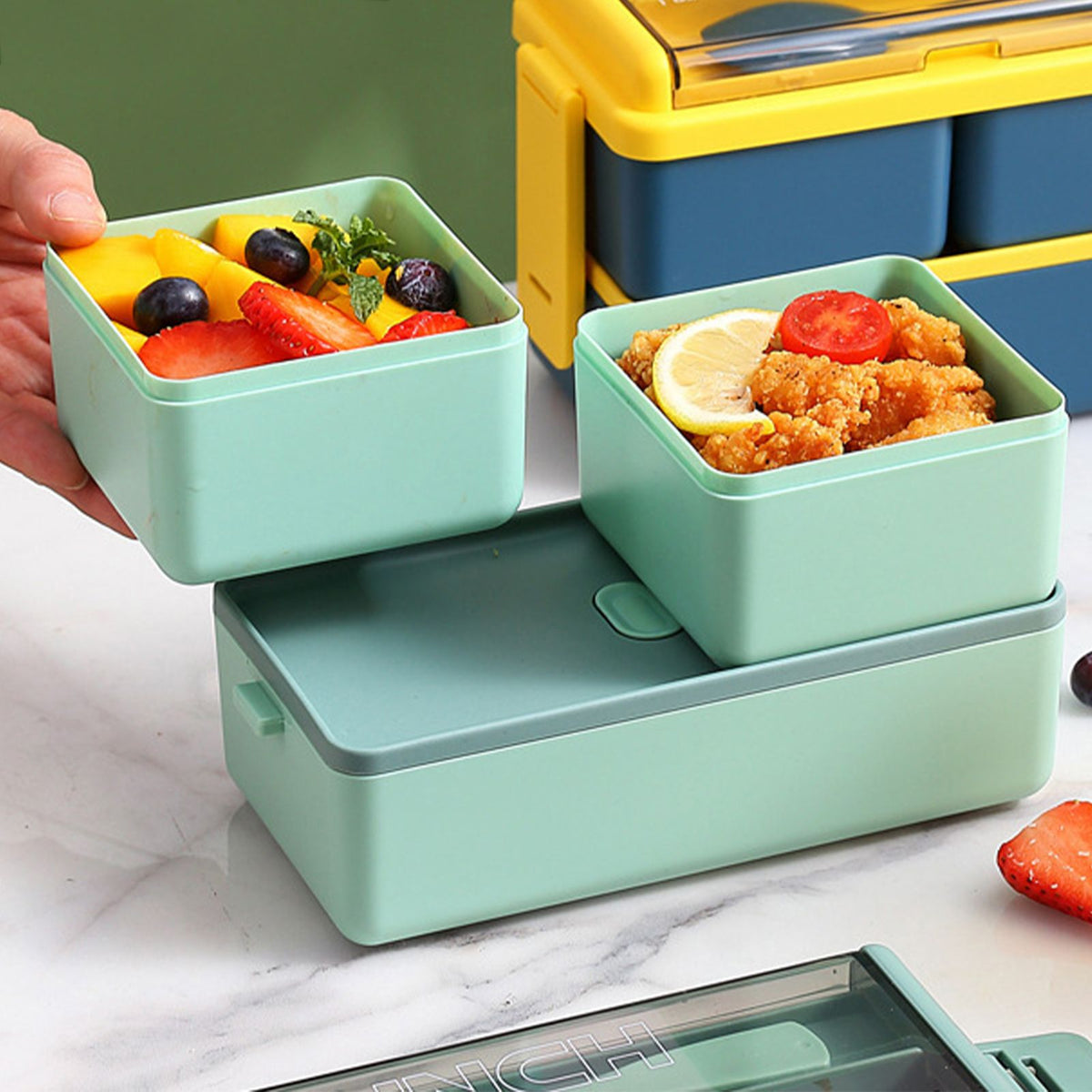 Bento Box Two Layers Green with Divider Food Grade Plastics Microwave Safe Lunch Container for Picnic