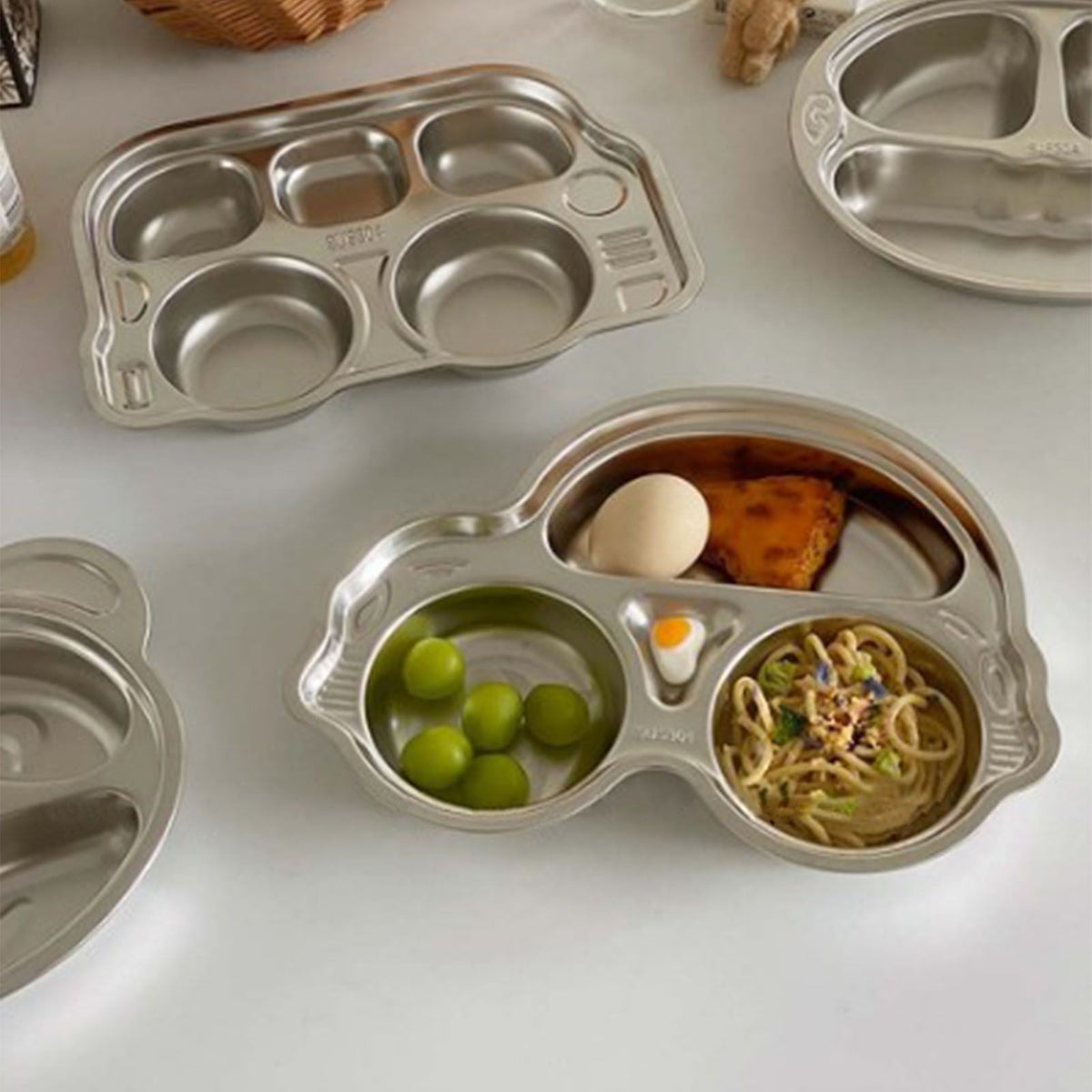 Stainless Steel Divided Platter Food Grade Cartoon Drop Proof Fun Shape Divided Dinner Tray for Kindergarten Beetle Car