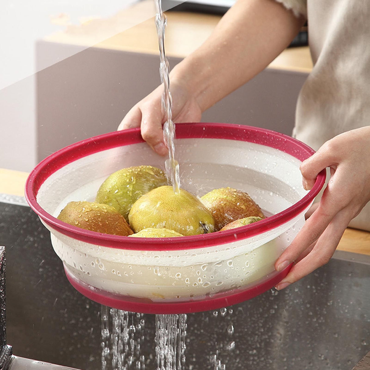 Dish Cover Foldable Drain Basket Dustproof Microwave Cover Splatter Guard for Home Cooking Red