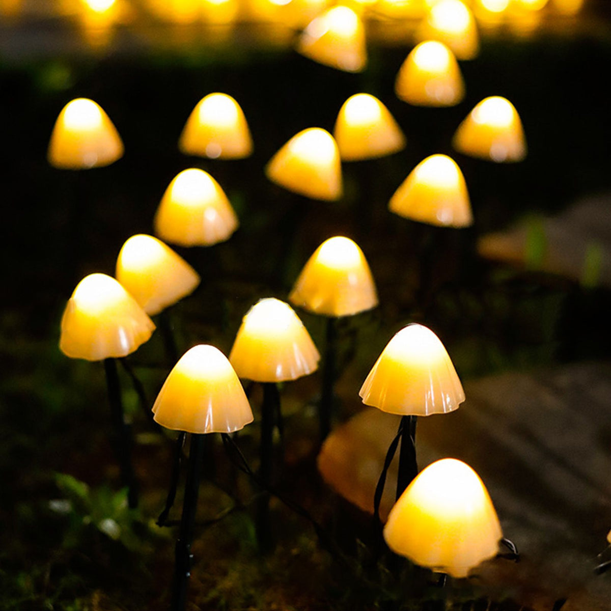 Mini Mushroom Solar Lights 8 Modes LED Waterproof String Pathway Outdoor Decoration for Garden Backyard Lawn Party 3.45meter 10 Beads Warm White