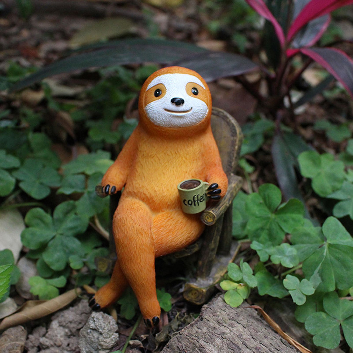 Sloth Statue Lifelike Vivid Exquisite Resin Sloth Figure Ornament Decoration for Courtyard Garden Yard