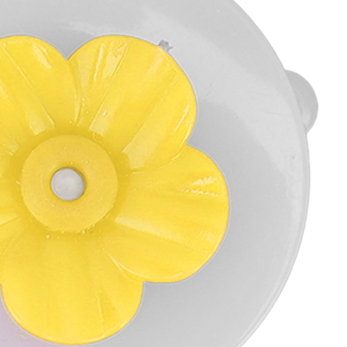 4pcs Hummingbird Feeder Flower Shaped Handheld Bird Feeder Wild Bird Feeding Tool for Outdoor Garden Yard Yellow