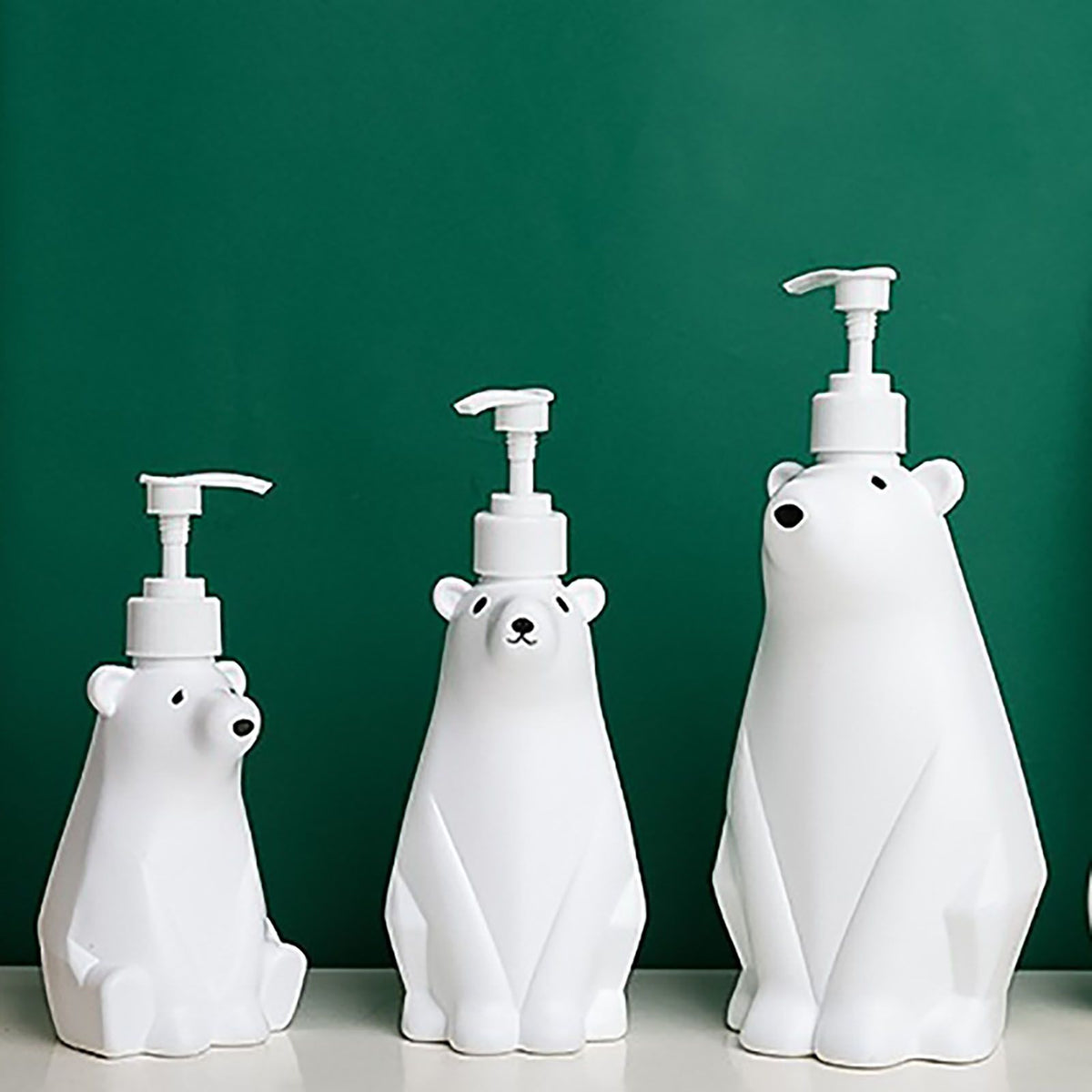Soap Dispenser Bottle Cute Bear Shape Large Capacity Pump Dispenser Bottle for Bathroom Kitchen S (8.5x19cm/3.3x7.5in) (300ML)
