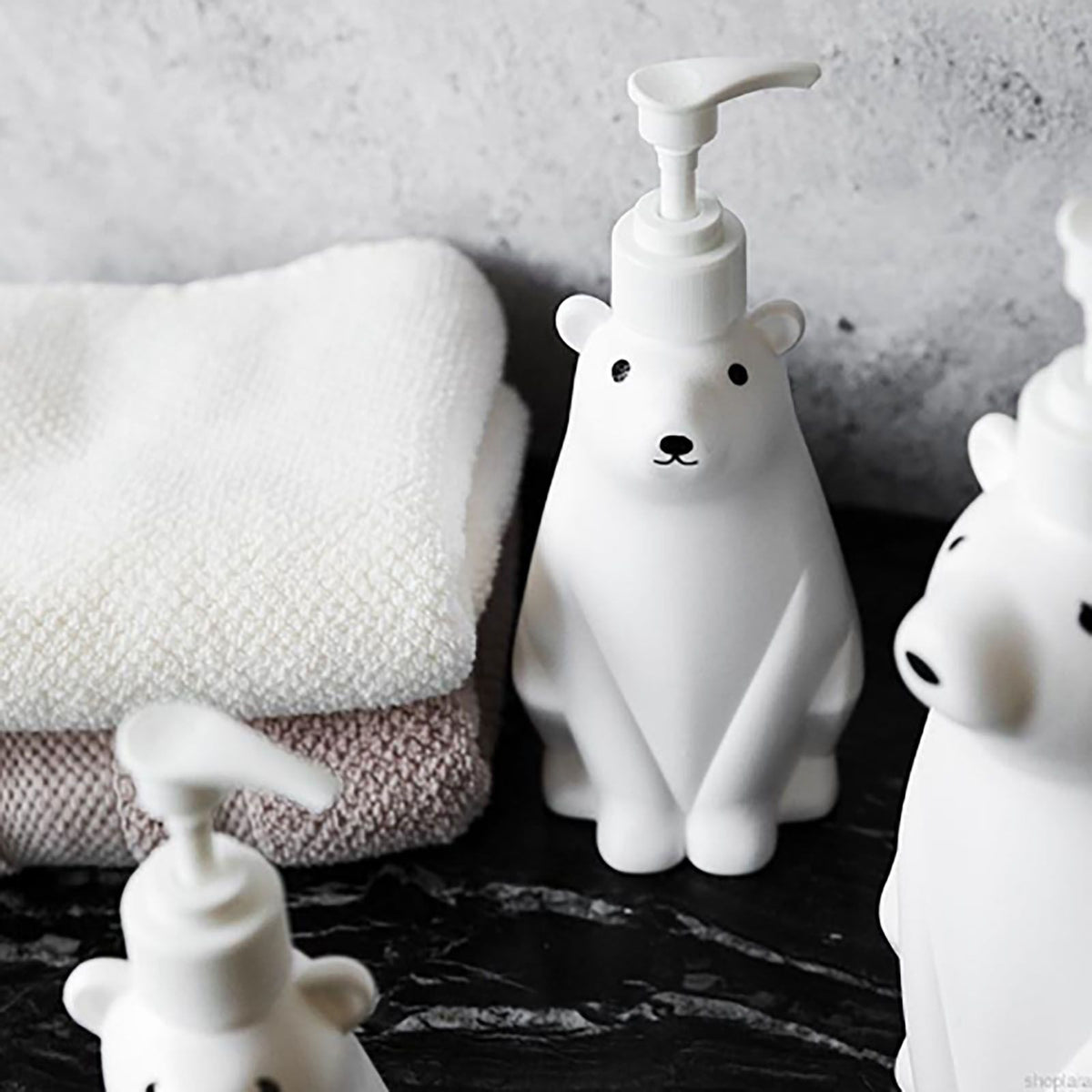 Soap Dispenser Bottle Cute Bear Shape Large Capacity Pump Dispenser Bottle for Bathroom Kitchen S (8.5x19cm/3.3x7.5in) (300ML)